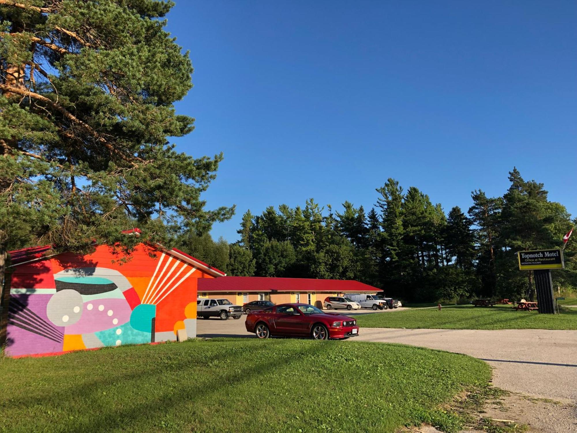 Top Notch Motel Wiarton Esterno foto